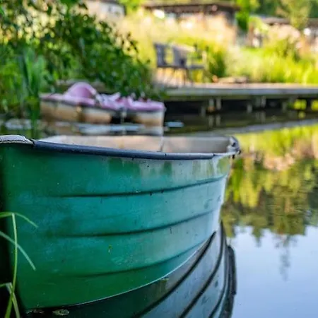 بيت للعطل Single-story By The Pond No 6 دارووفكو